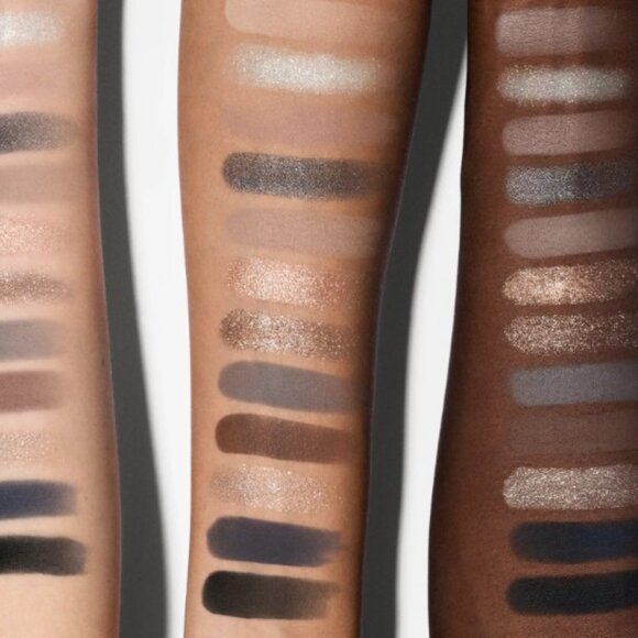 🆕 MAKEUP BY MARIO Ethereal Eyes Palette  Ethereal Eyes Moonlight NIB Limited Ed - Picture 6 of 6